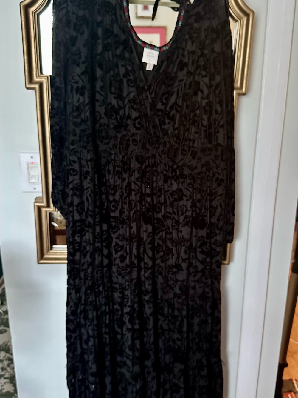 Knox Rose crushed velvet floral maxi dress